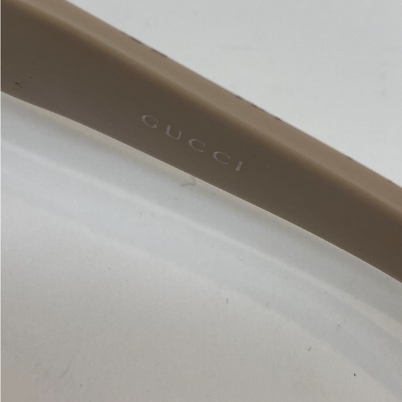 Authentic GUCCI Sunglasses Tan GG 1823/s with leather case - Picture 10 of 12